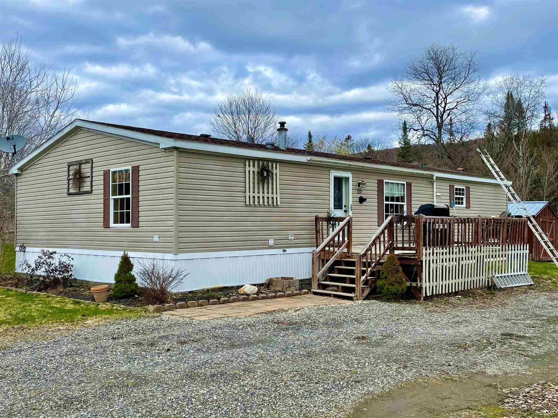 352 Hall Stream Road Canaan VT 05902
