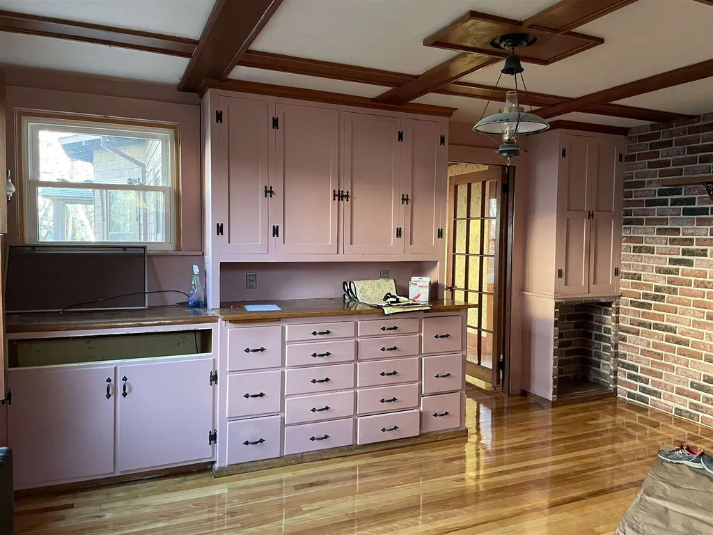 585 West Street Keene NH 03431