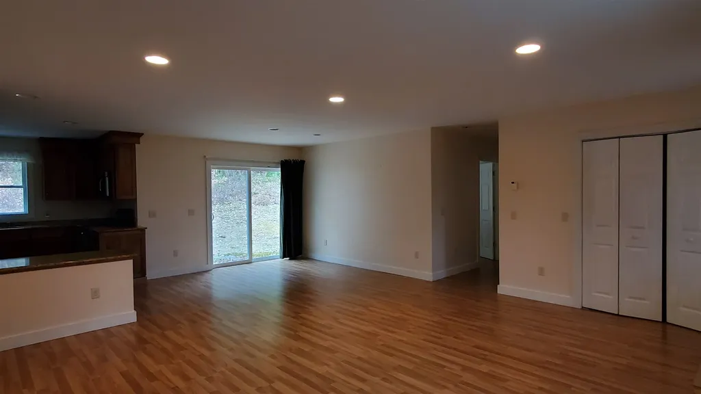 15 Adams Road Enfield NH 03748