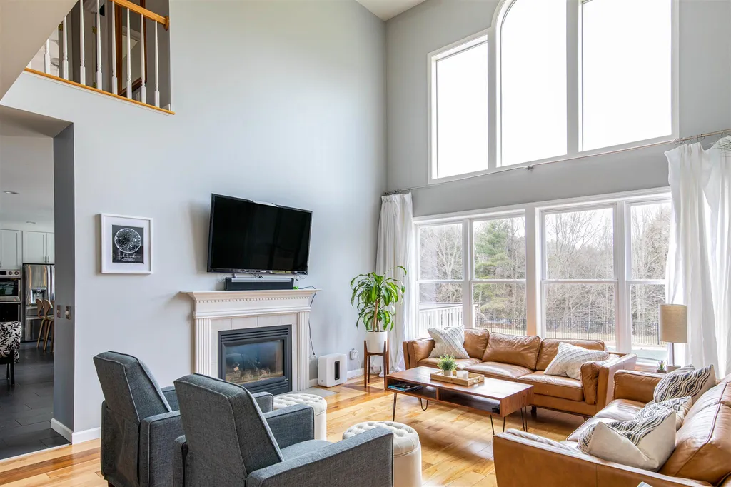 200 Greystone Estates Richmond VT 05477