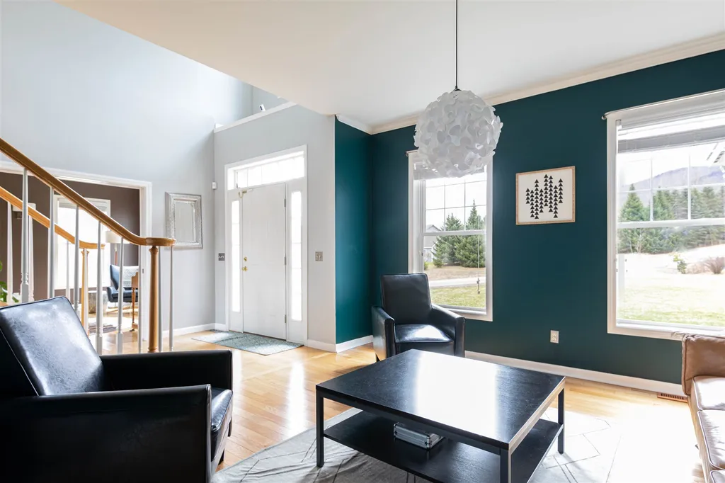 200 Greystone Estates Richmond VT 05477