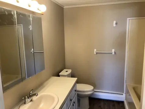 27 Country Meadows Drive Tilton NH 03276