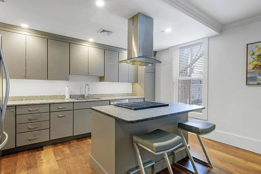 77 State Street Portsmouth NH 03801
