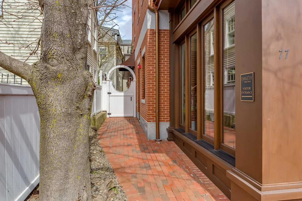 77 State Street Portsmouth NH 03801
