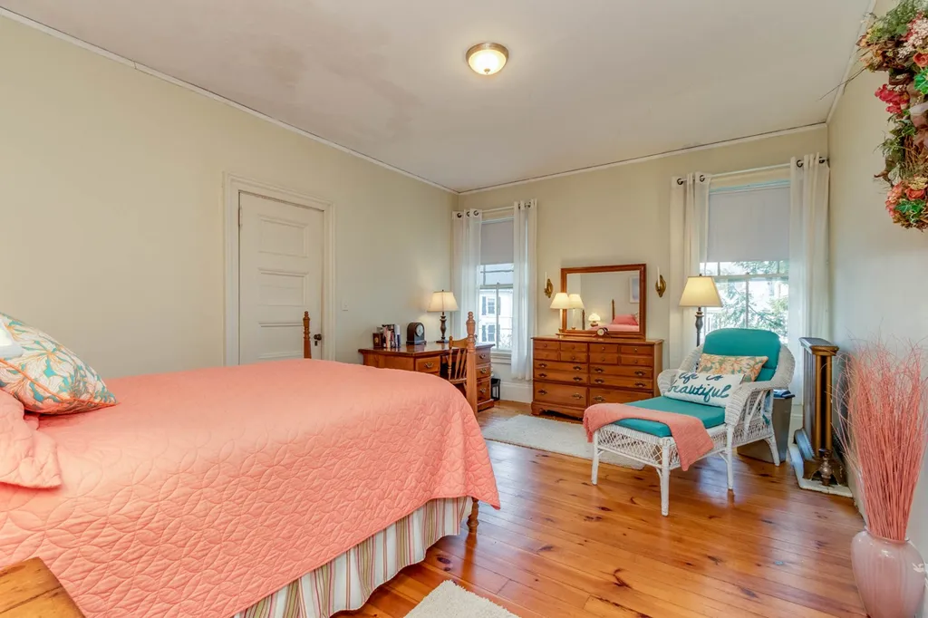 8 Pine Street Concord NH 03301