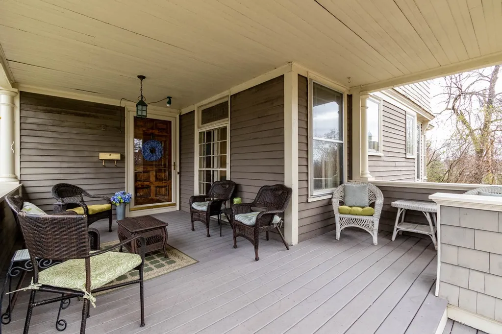 8 Pine Street Concord NH 03301