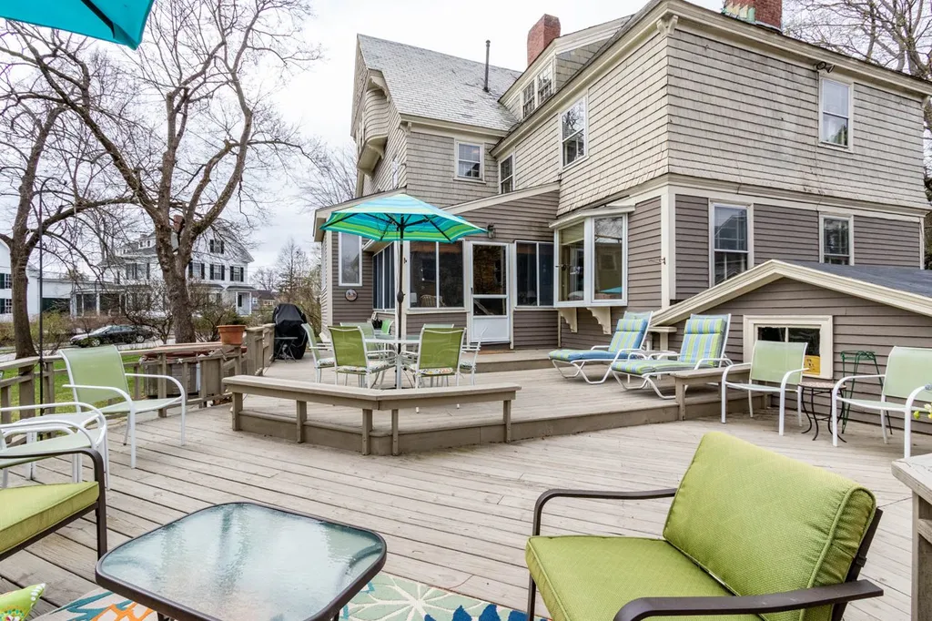 8 Pine Street Concord NH 03301