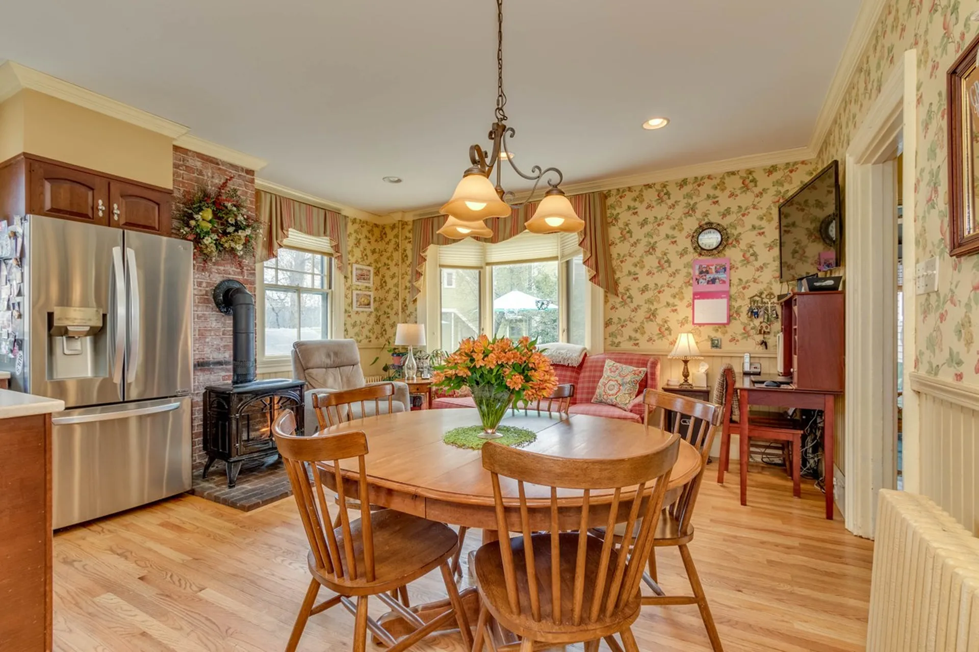 8 Pine Street Concord NH 03301