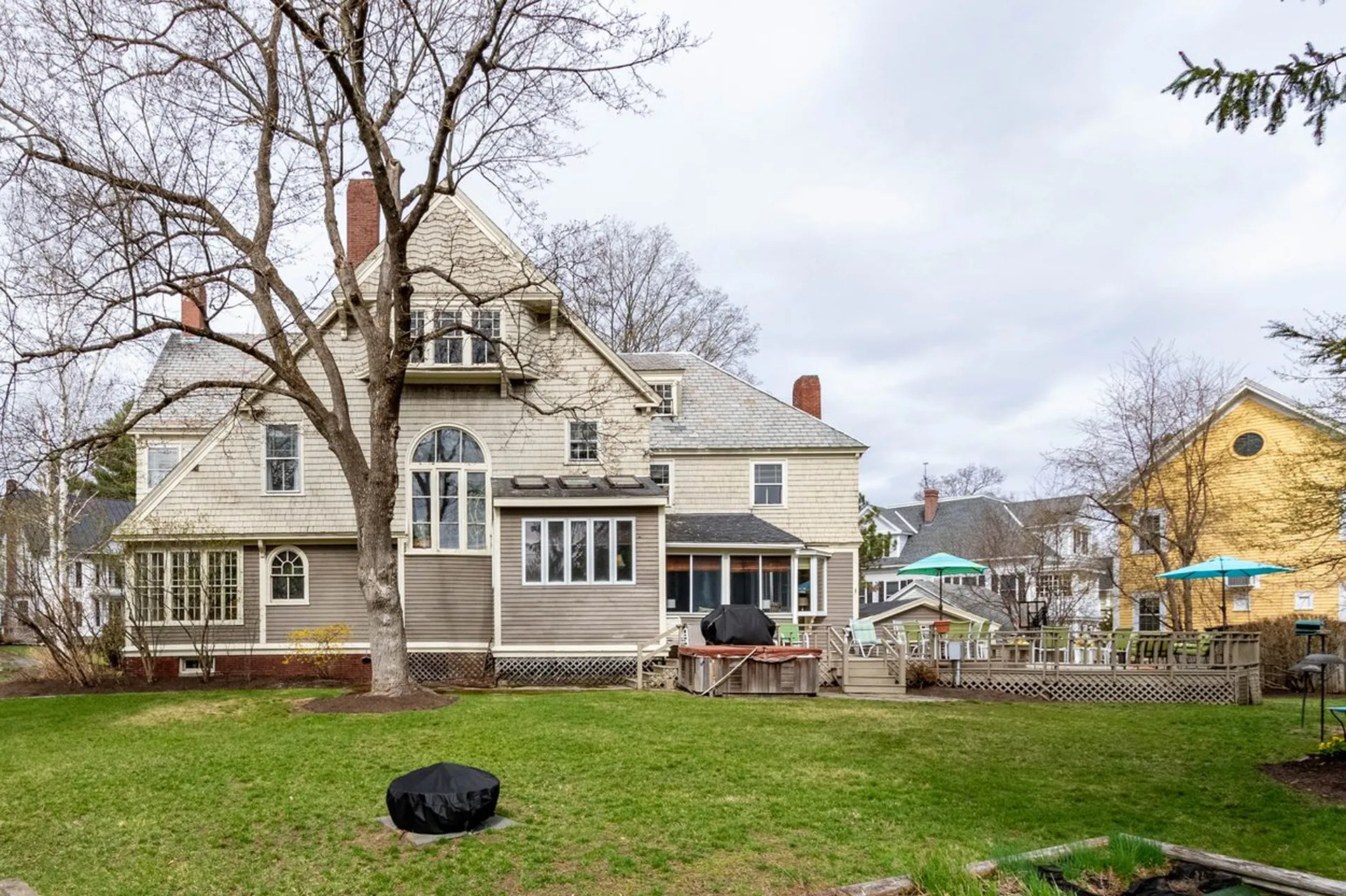 8 Pine Street Concord NH 03301