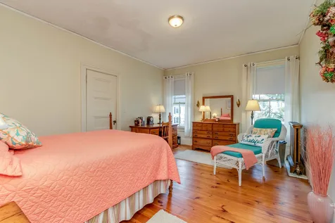 8 Pine Street Concord NH 03301