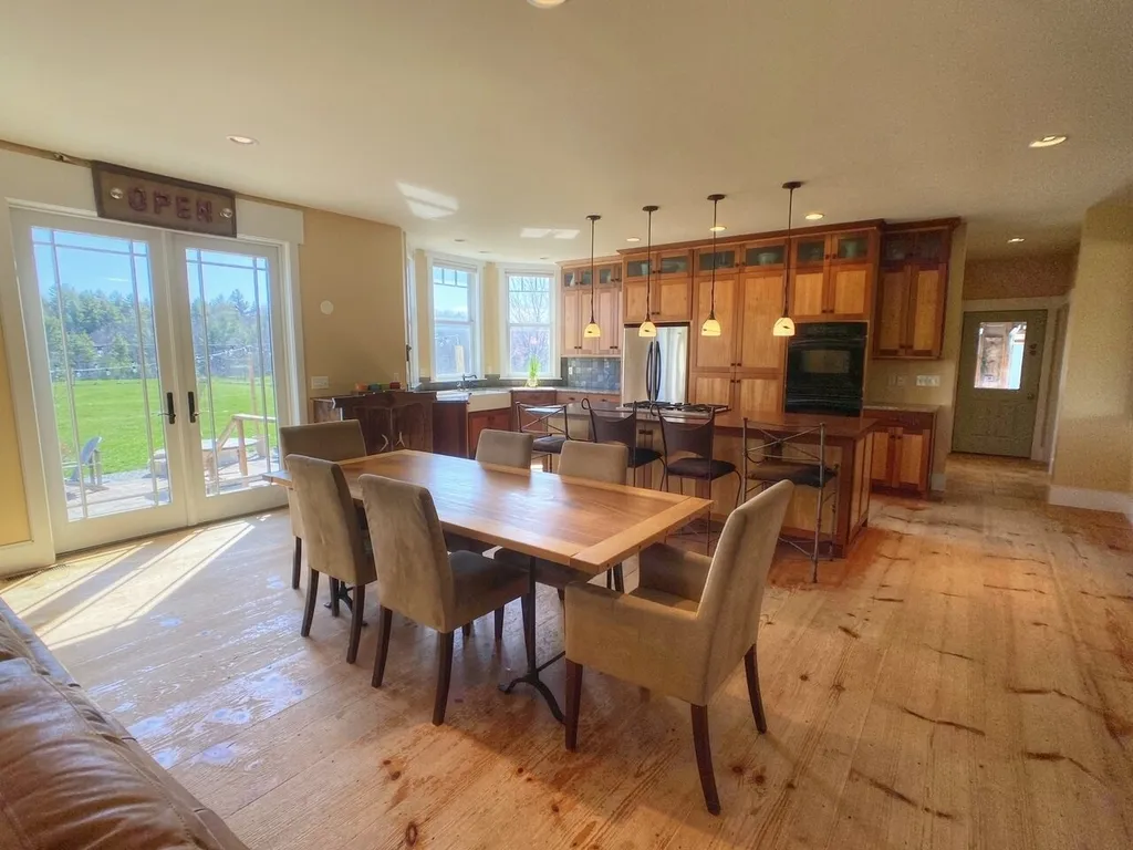 1222 Church Hill Road Charlotte VT 05445