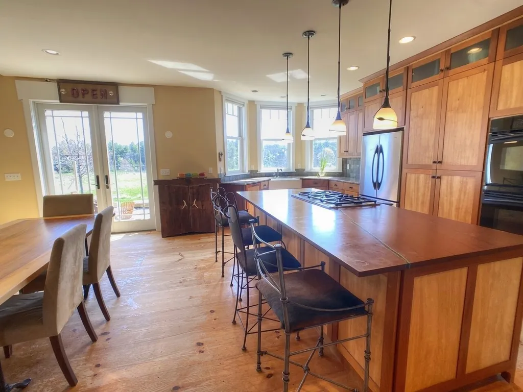 1222 Church Hill Road Charlotte VT 05445