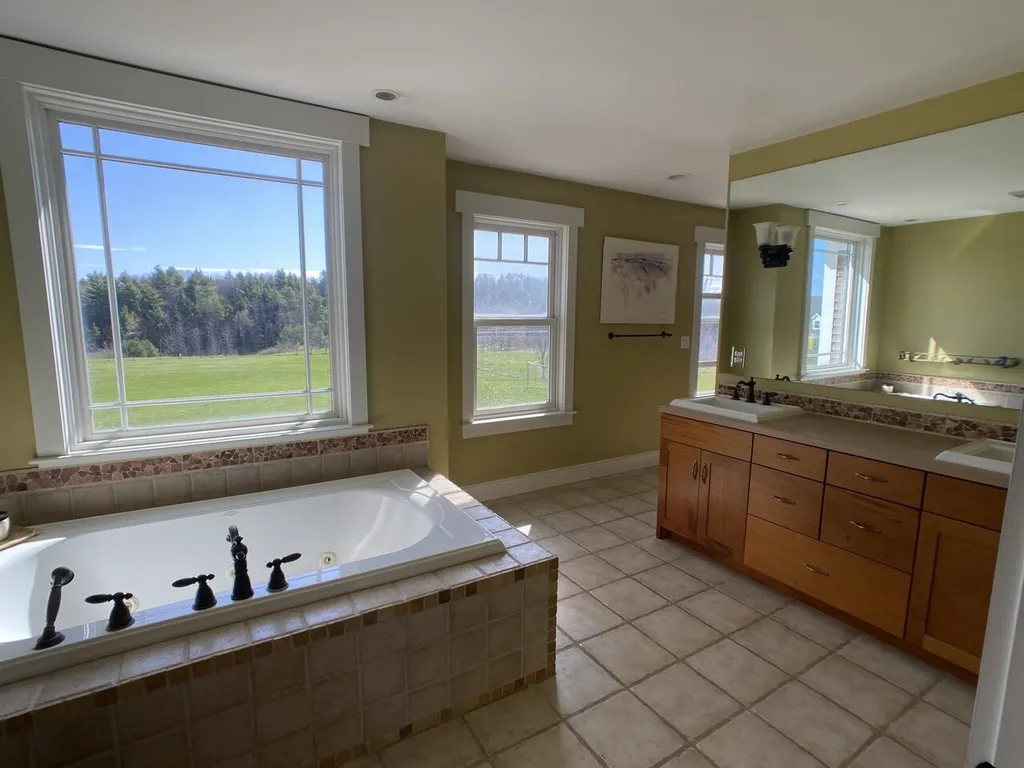 1222 Church Hill Road Charlotte VT 05445
