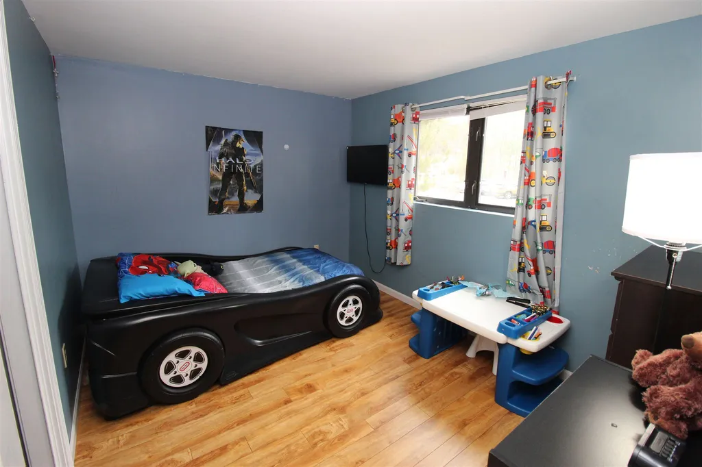 10 Owls Court Merrimack NH 03054