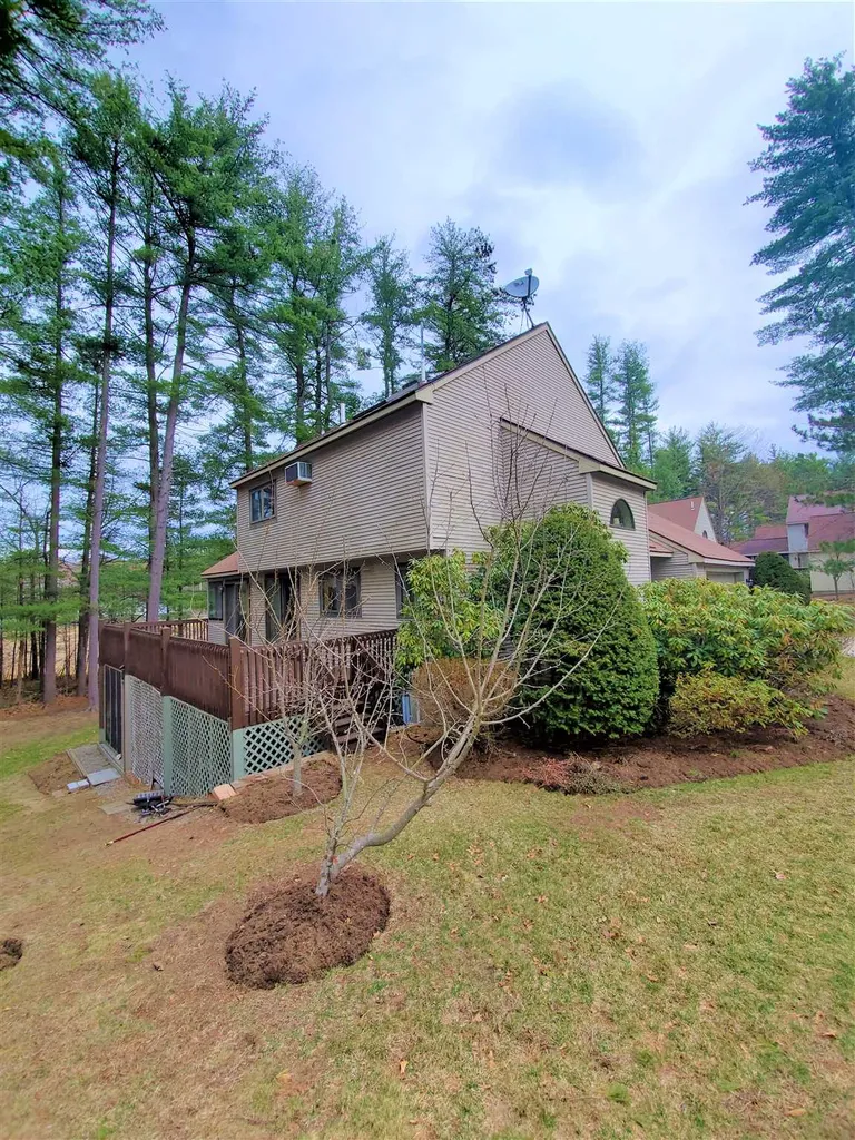10 Owls Court Merrimack NH 03054