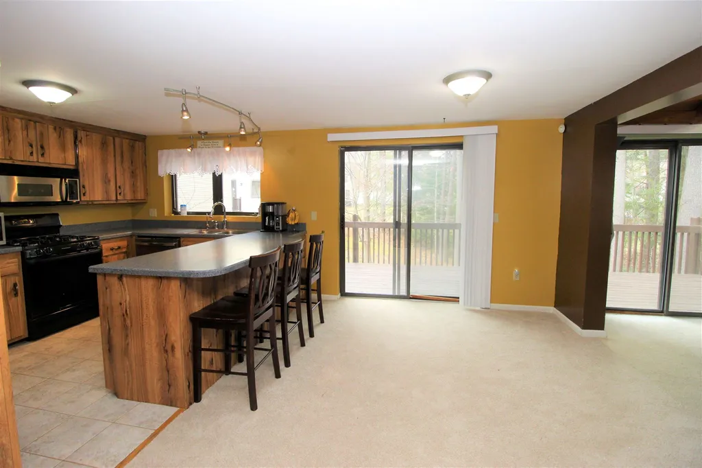 10 Owls Court Merrimack NH 03054