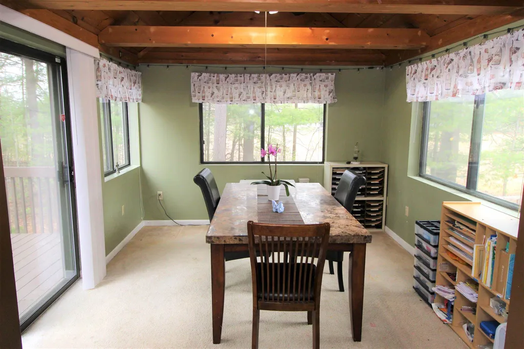 10 Owls Court Merrimack NH 03054