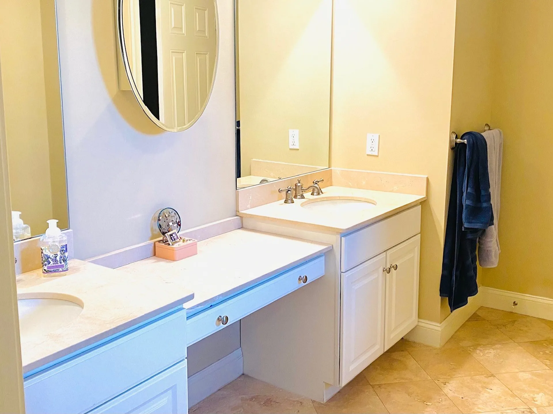 27 Rio Vista Lebanon NH 03784