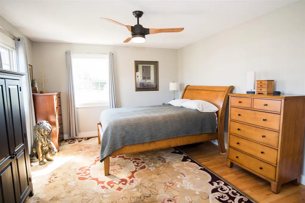 5076 Spear Street Shelburne VT 05482