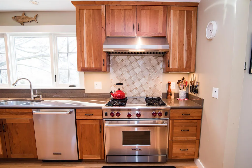 5076 Spear Street Shelburne VT 05482
