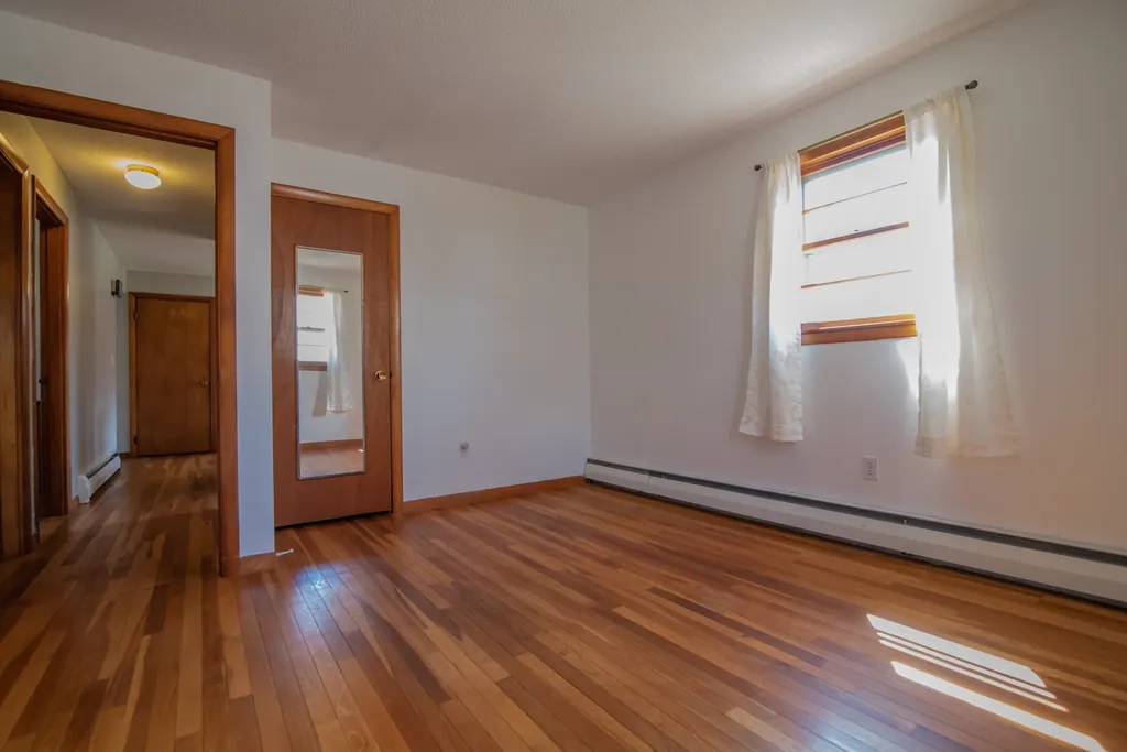 60 Highland Street Newton NH 03858