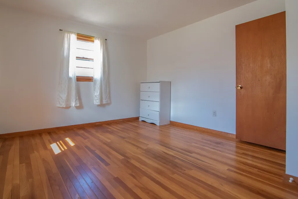 60 Highland Street Newton NH 03858