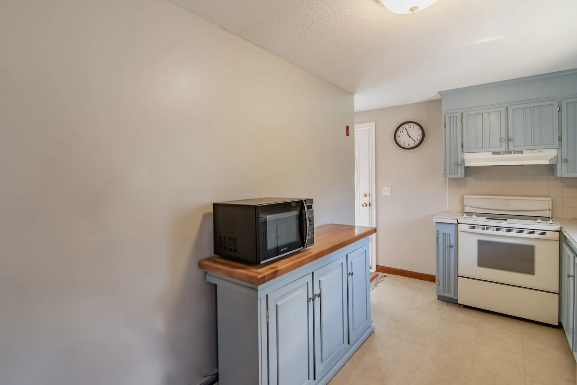 60 Highland Street Newton NH 03858