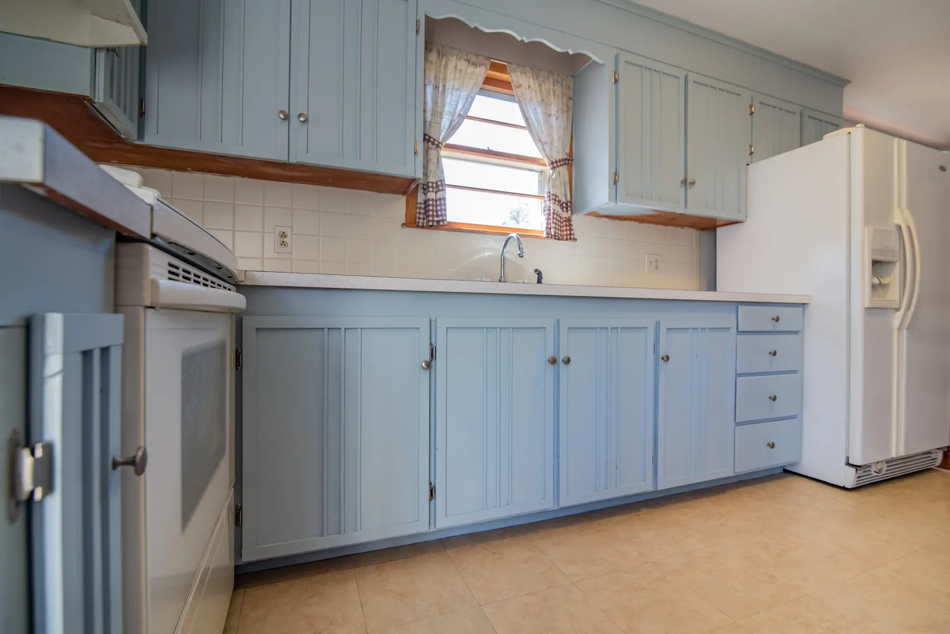 60 Highland Street Newton NH 03858