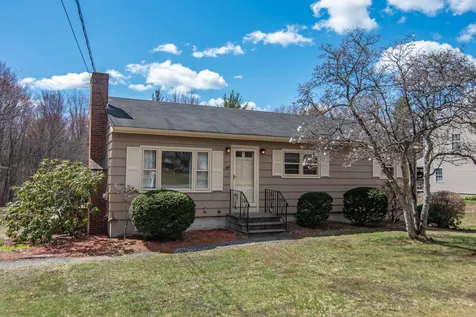 60 Highland Street Newton NH 03858