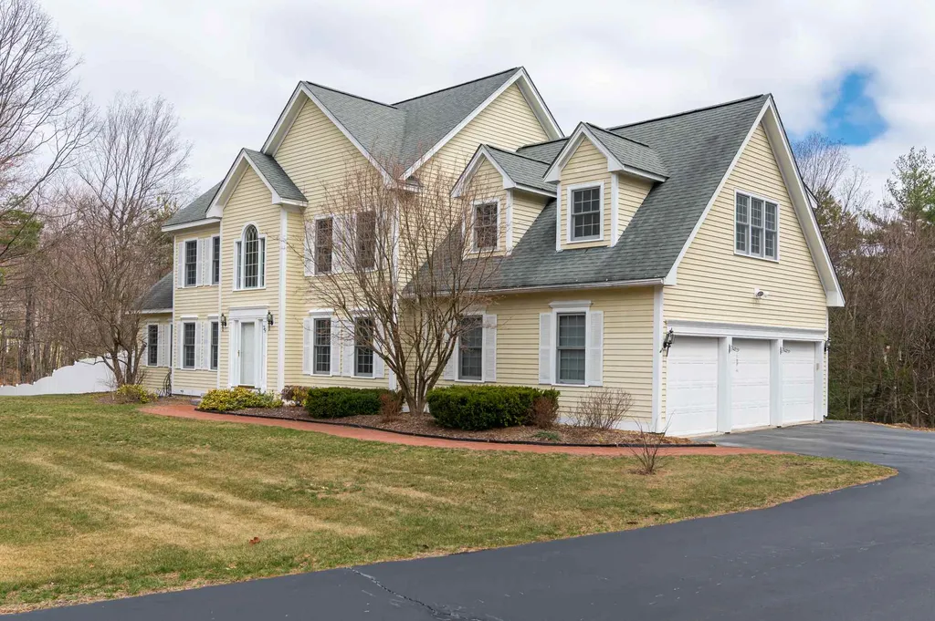79 Powder Hill Road Bedford NH 03110