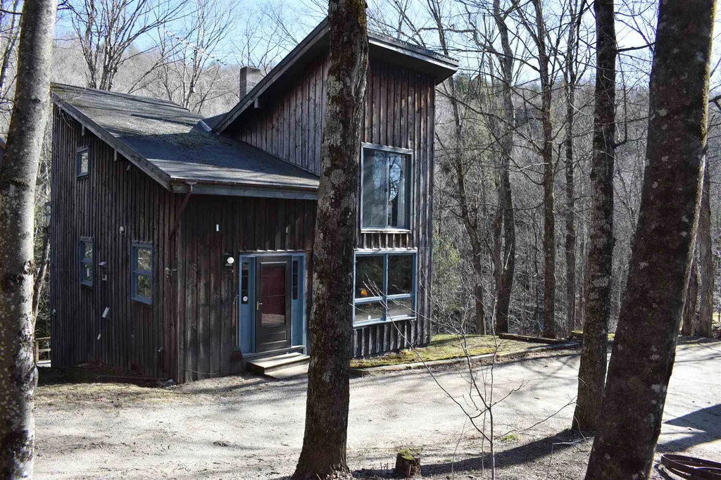 1202 Vt Route 125 Ripton VT 05766