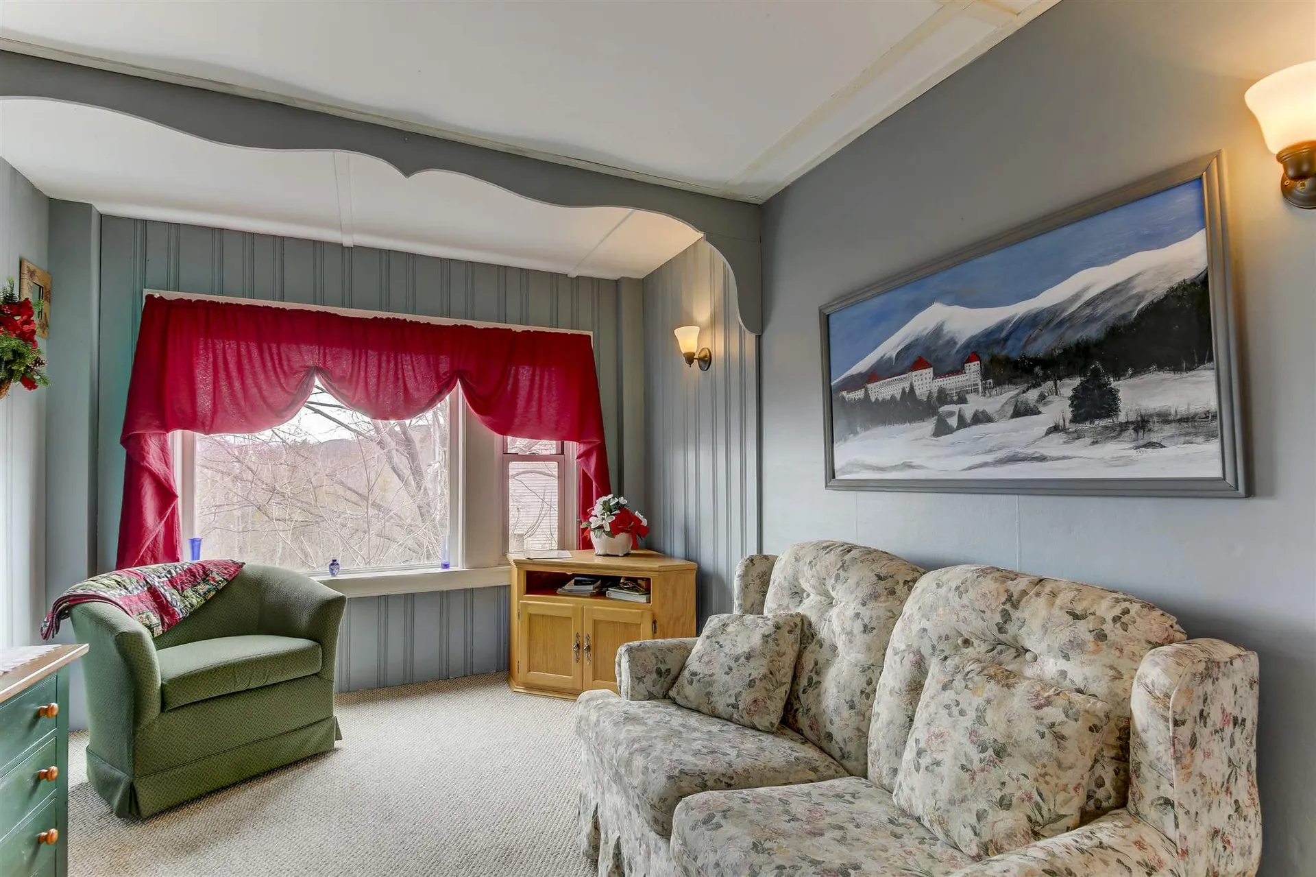 2406 White Mountain Highway Conway NH 03860