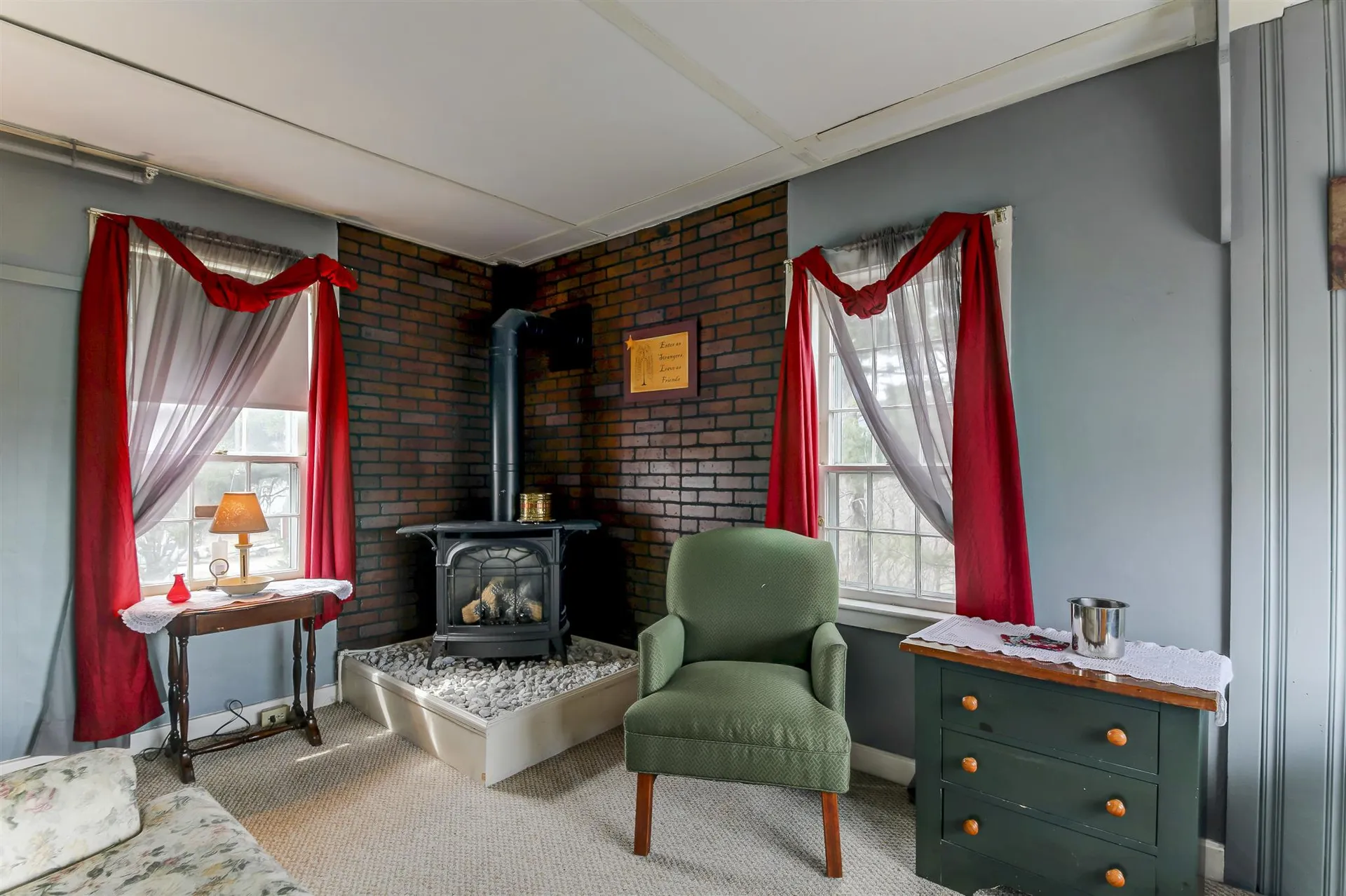 2406 White Mountain Highway Conway NH 03860