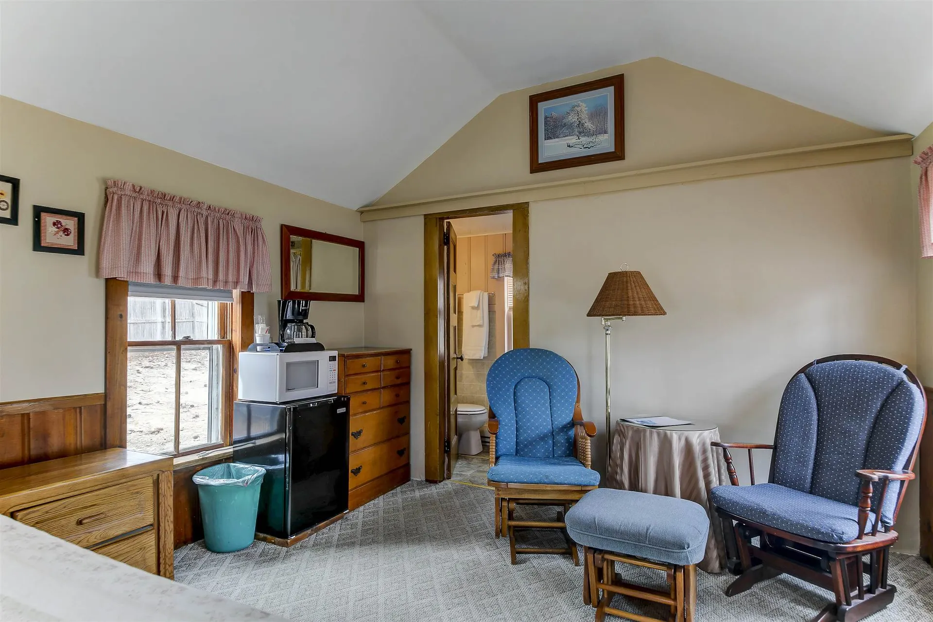 2406 White Mountain Highway Conway NH 03860