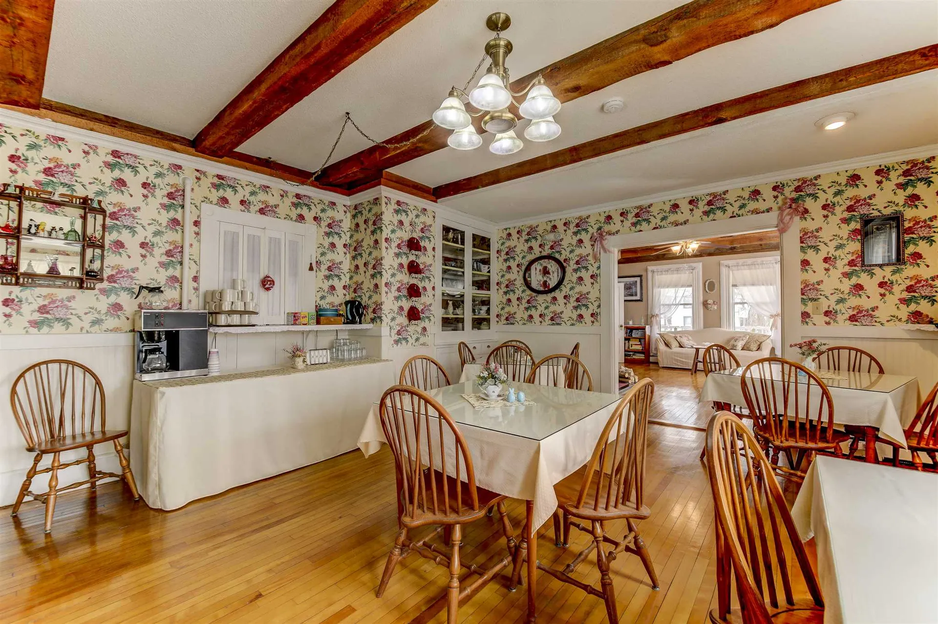2406 White Mountain Highway Conway NH 03860