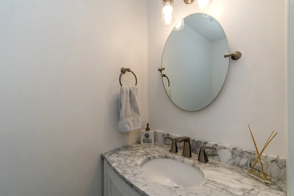 95 Spinnaker Way Portsmouth NH 03801