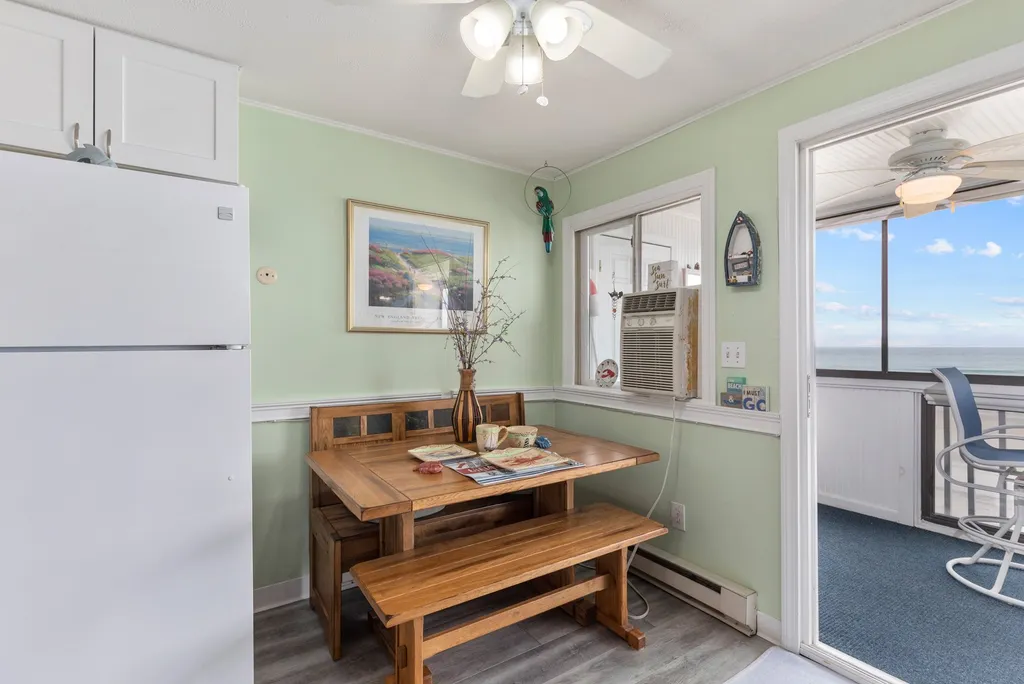 19 Atlantic Avenue Hampton NH 03842