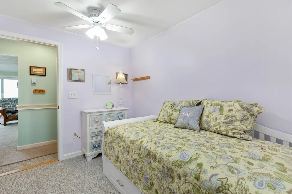 19 Atlantic Avenue Hampton NH 03842