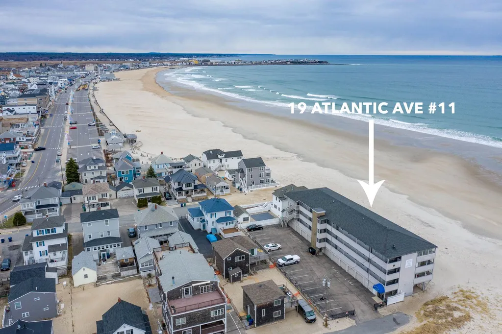19 Atlantic Avenue Hampton NH 03842