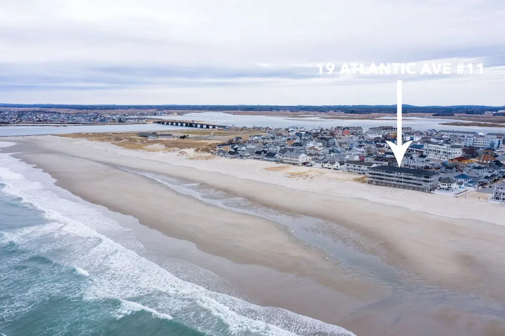 19 Atlantic Avenue Hampton NH 03842