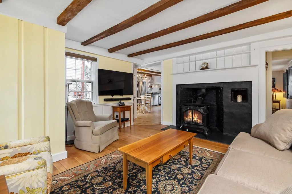 138 Gates Street Portsmouth NH 03801
