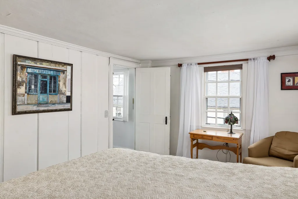 138 Gates Street Portsmouth NH 03801