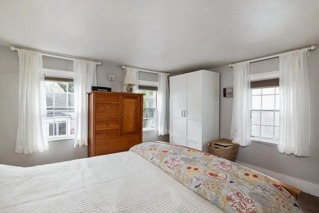 138 Gates Street Portsmouth NH 03801