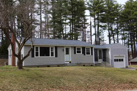 89 Oak Street Milford NH 03055