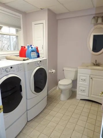 16 Rena Avenue Salem NH 03079-2030