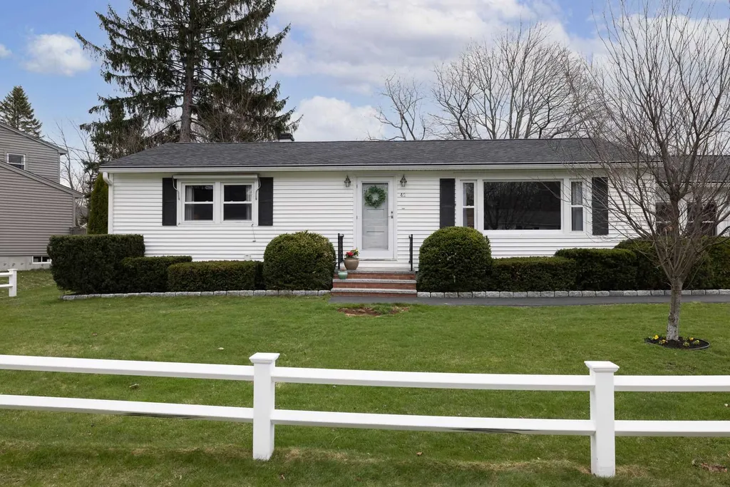 42 Sewall Road Portsmouth NH 03801