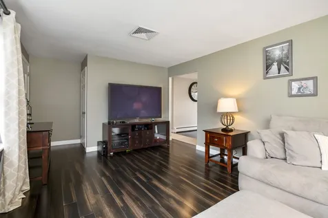 42 Sewall Road Portsmouth NH 03801
