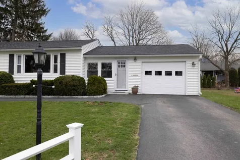 42 Sewall Road Portsmouth NH 03801