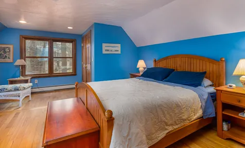 15 Moharimet Drive Madbury NH 03823