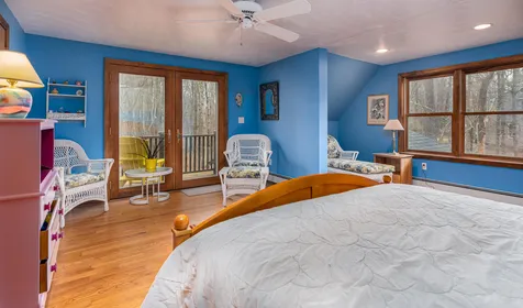 15 Moharimet Drive Madbury NH 03823